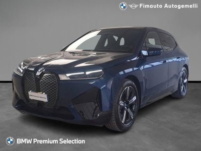 BMW iX xdrive50 pacchetto sportivo del 2023 usata a Verona