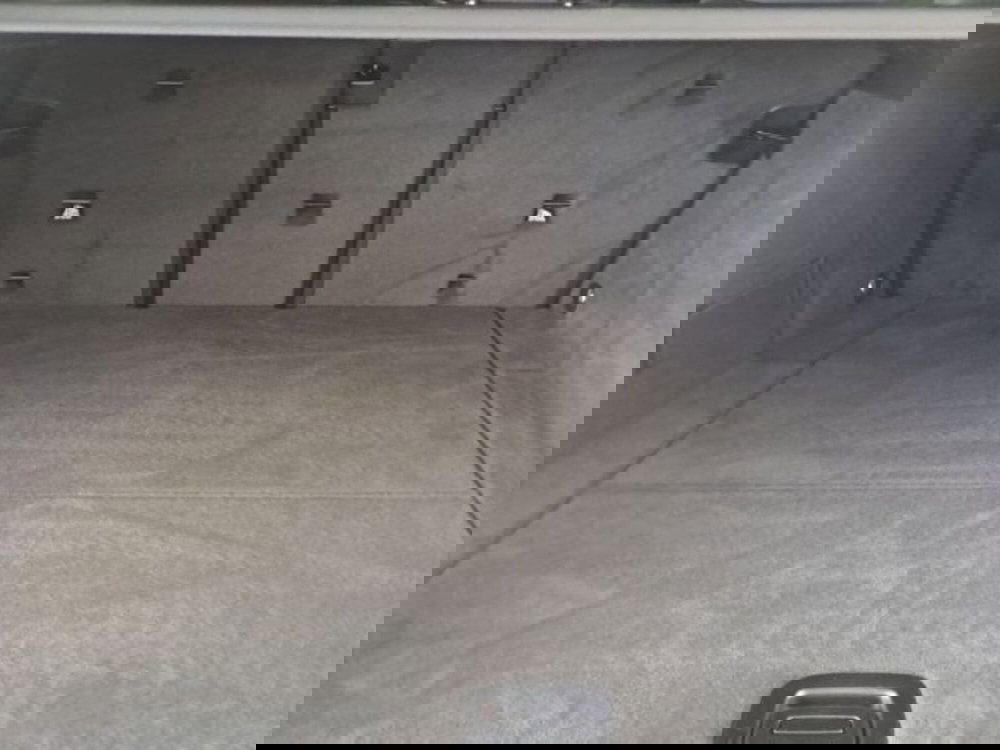 BMW iX usata a Verona (15)