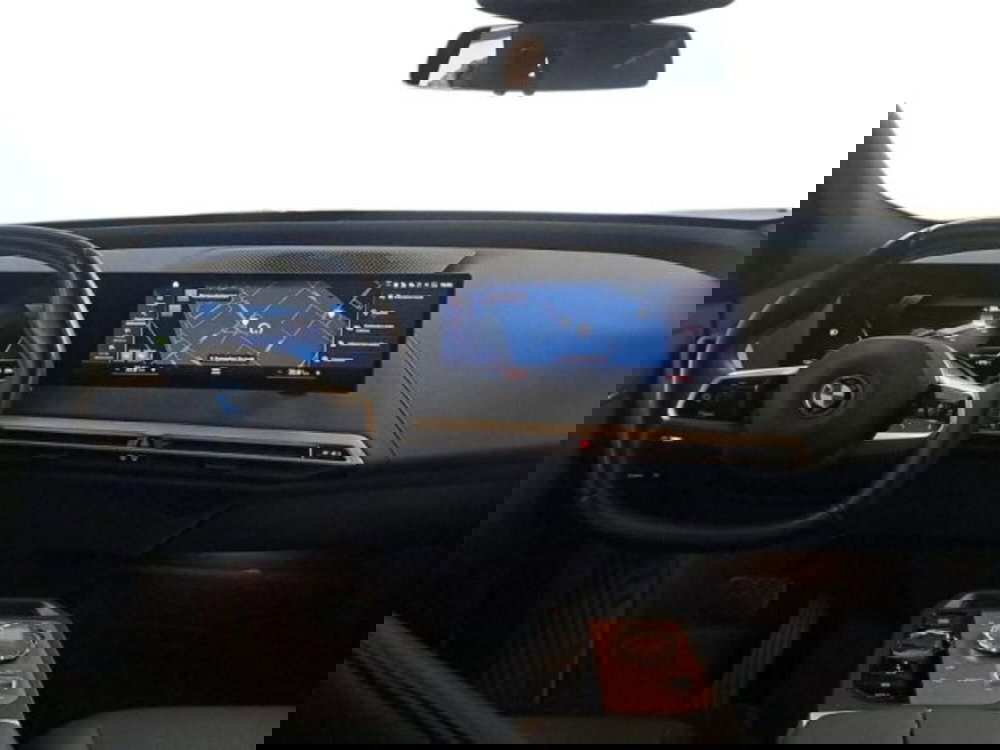 BMW iX usata a Verona (9)