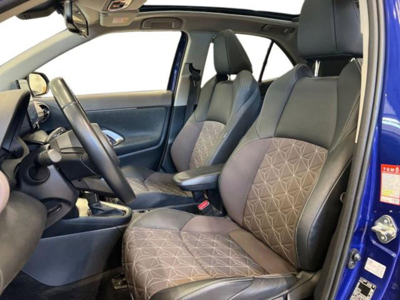 Toyota Yaris Cross usata a Vercelli (7)