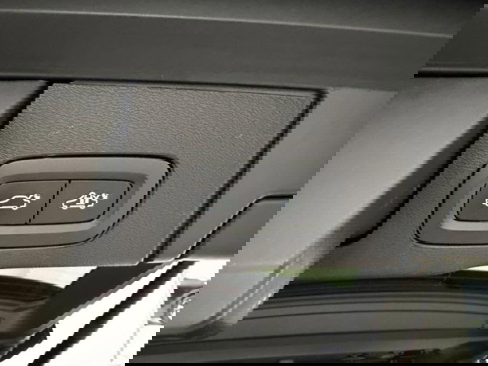 Volvo XC60 usata a Como (19)