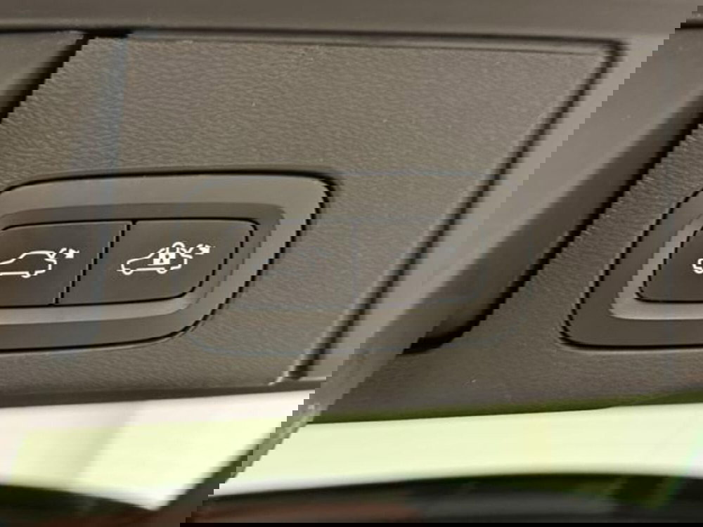 Volvo XC60 usata a Como (18)