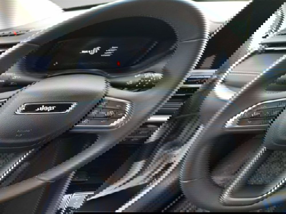 Jeep Compass nuova a Frosinone (11)