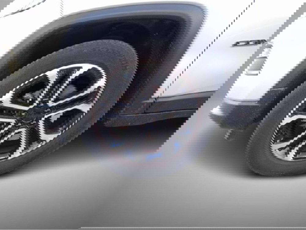 Jeep Compass nuova a Frosinone (16)