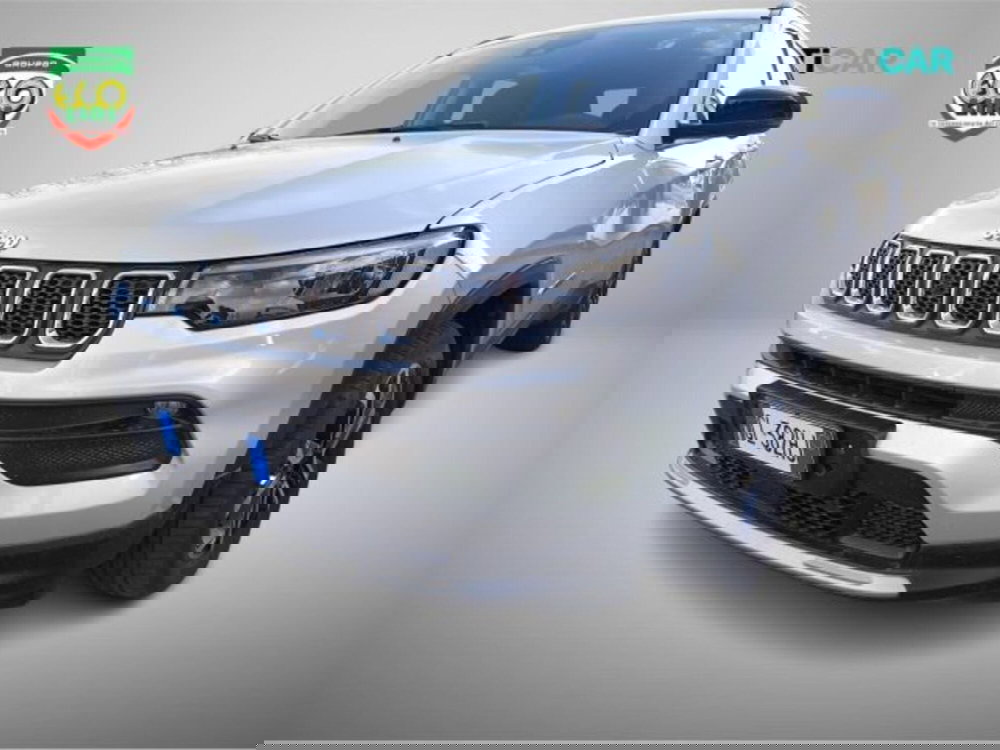 Jeep Compass nuova a Frosinone (17)