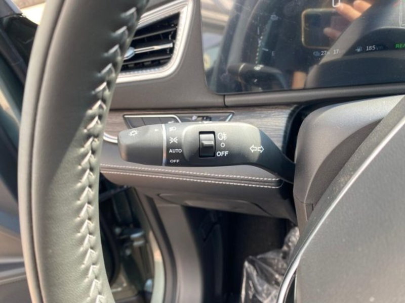 Dfsk E5  nuova a Cuneo (20)