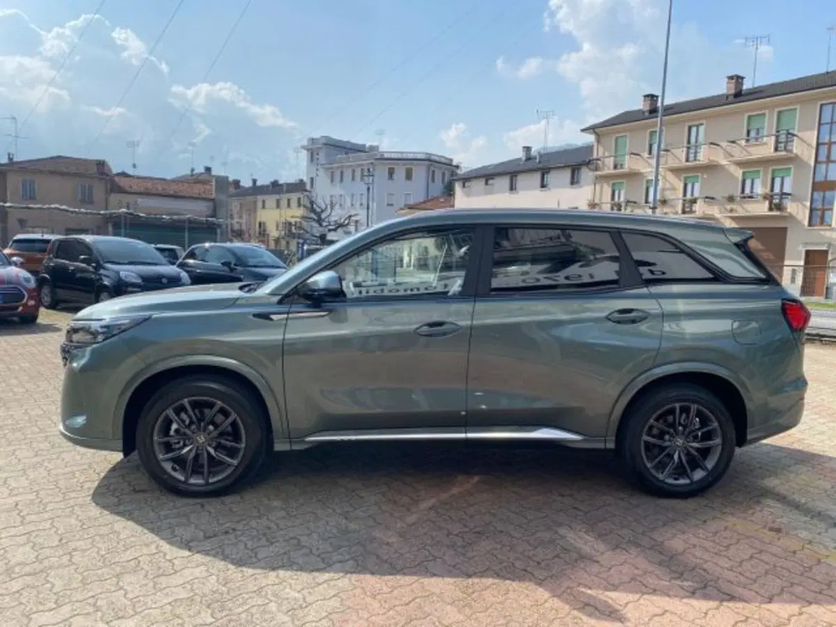 Dfsk E5  nuova a Cuneo (7)