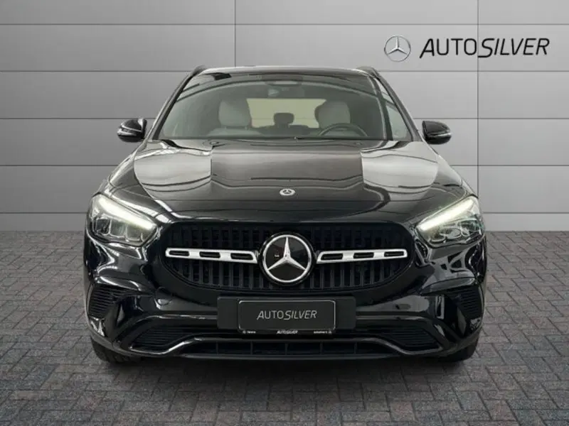 Mercedes-Benz GLA SUV usata a Verona (3)