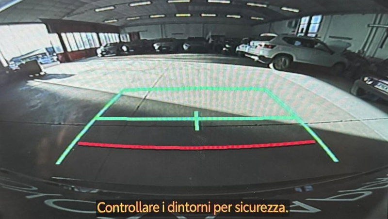 Toyota Toyota C-HR usata a Monza e Brianza (14)