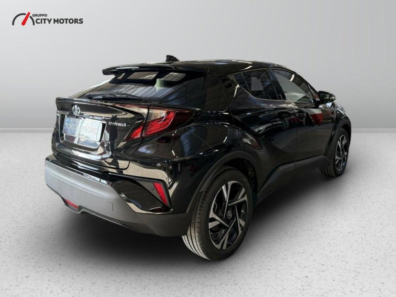 Toyota Toyota C-HR usata a Monza e Brianza (7)