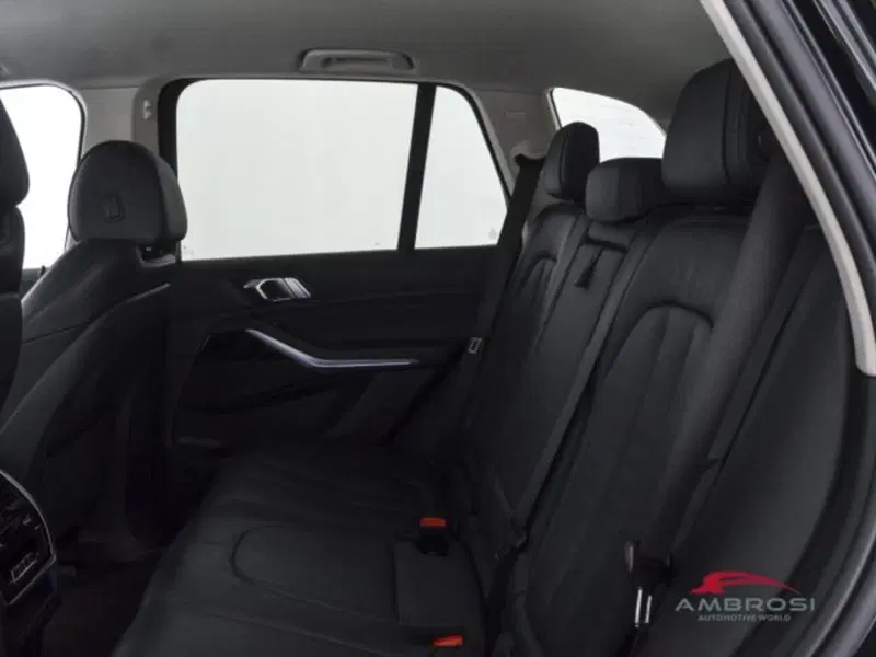 BMW X5 usata a Perugia (10)