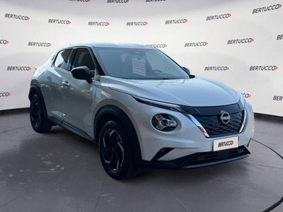 Nissan Juke 1.6 hev N-Connecta del 2023 usata a Verona