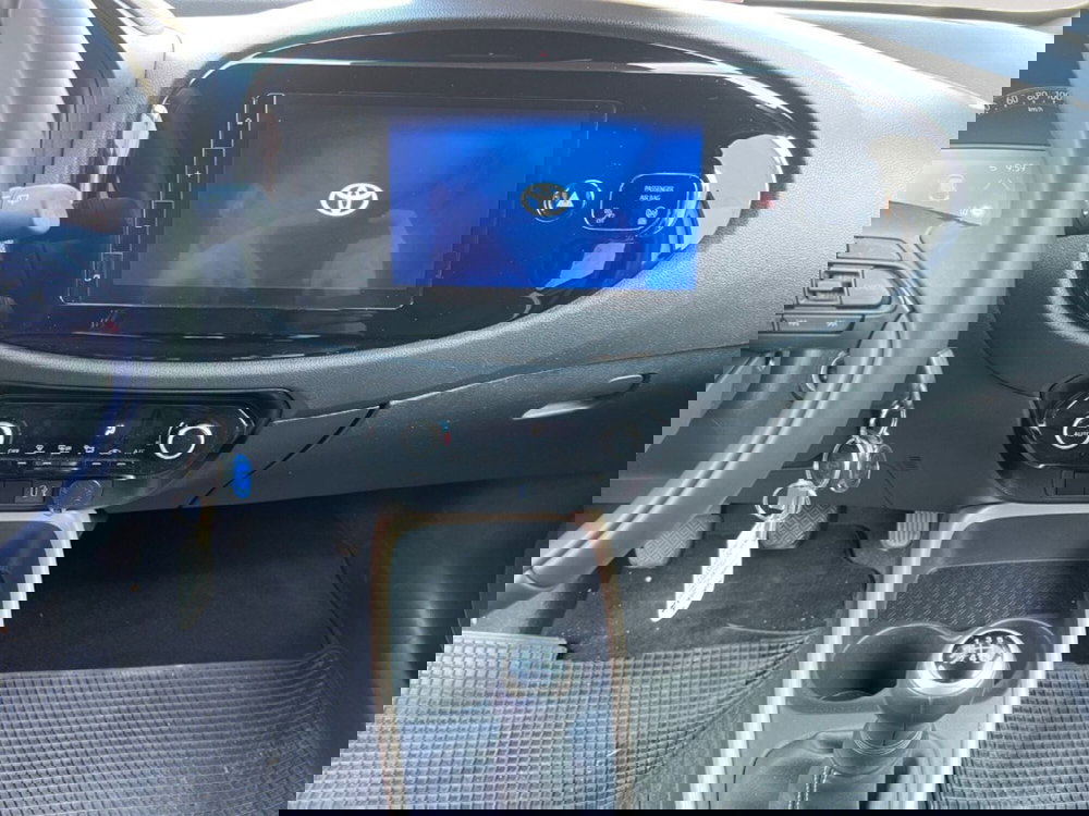 Toyota Aygo X usata a Verona (9)