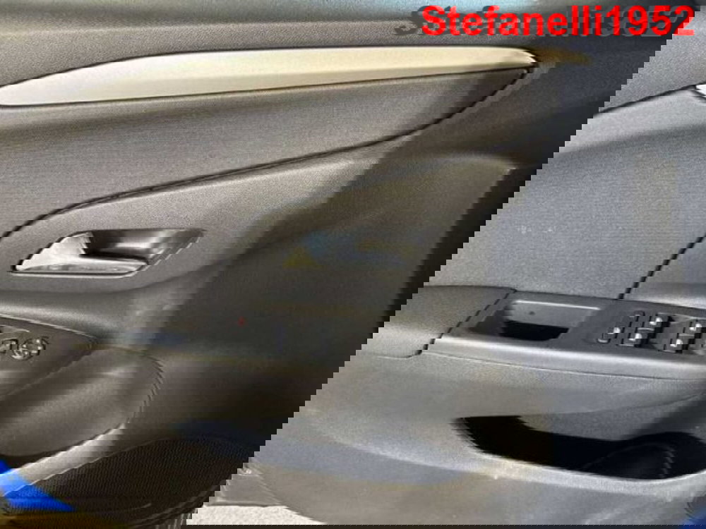 Opel Corsa nuova a Bologna (10)