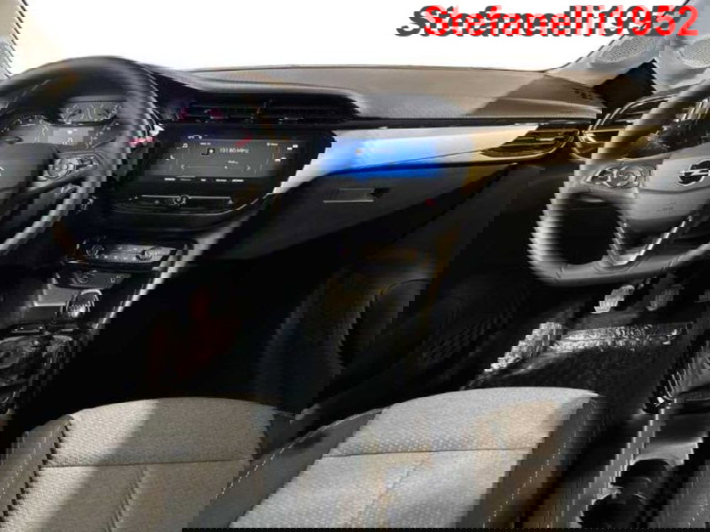 Opel Corsa nuova a Bologna (13)