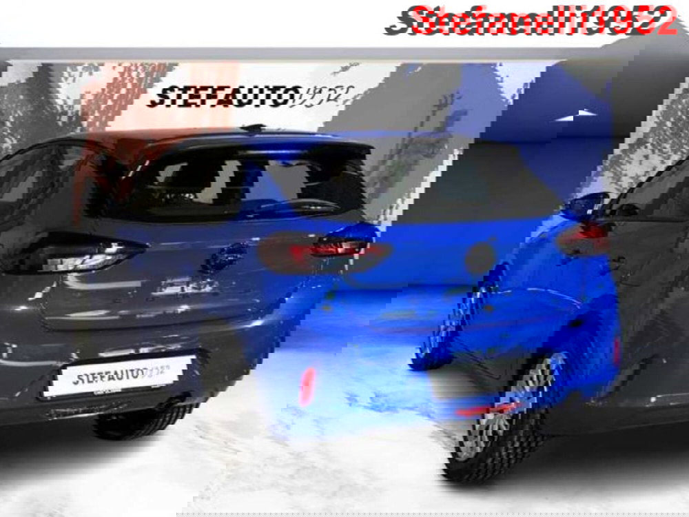 Opel Corsa nuova a Bologna (5)