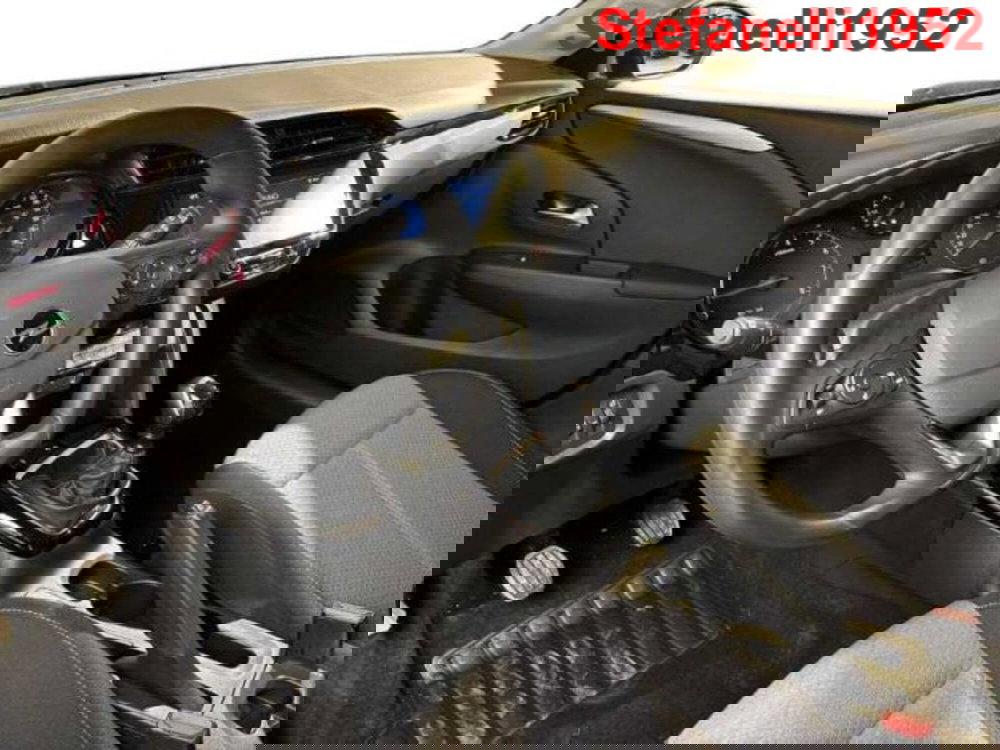 Opel Corsa nuova a Bologna (11)