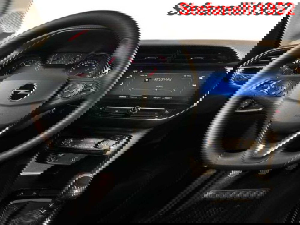 Opel Corsa nuova a Bologna (14)