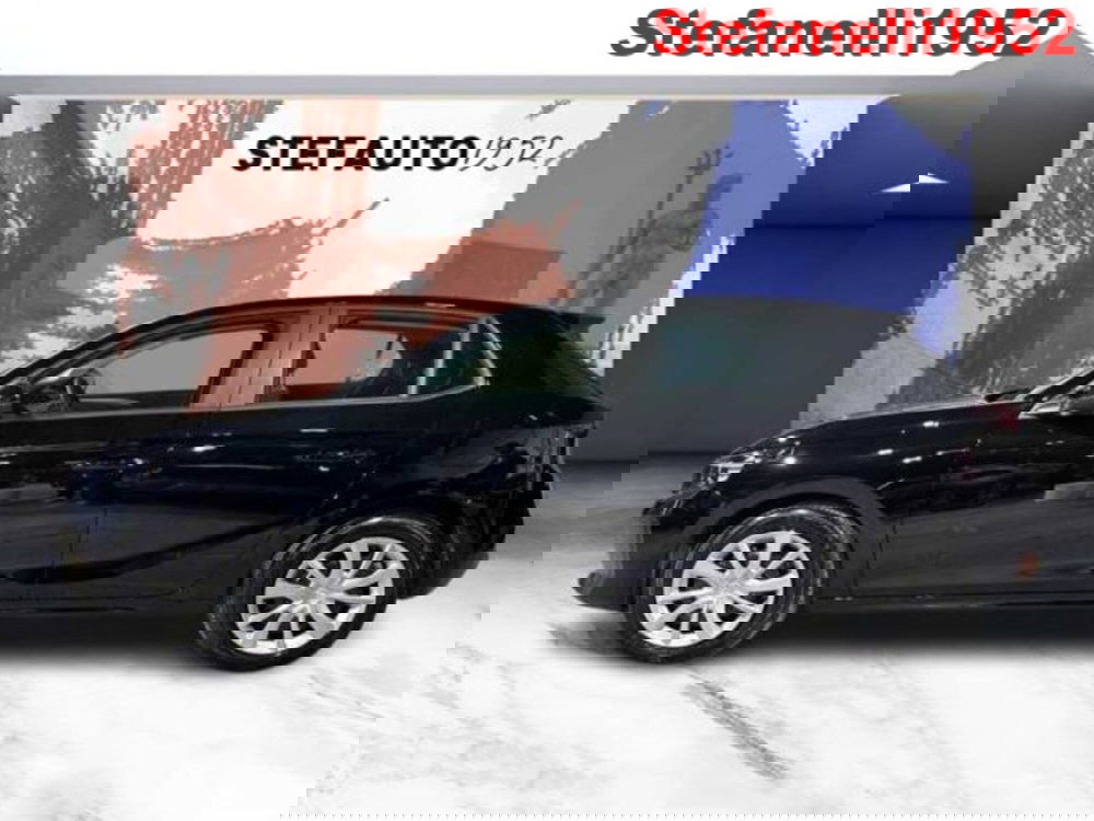 Opel Corsa nuova a Bologna (3)