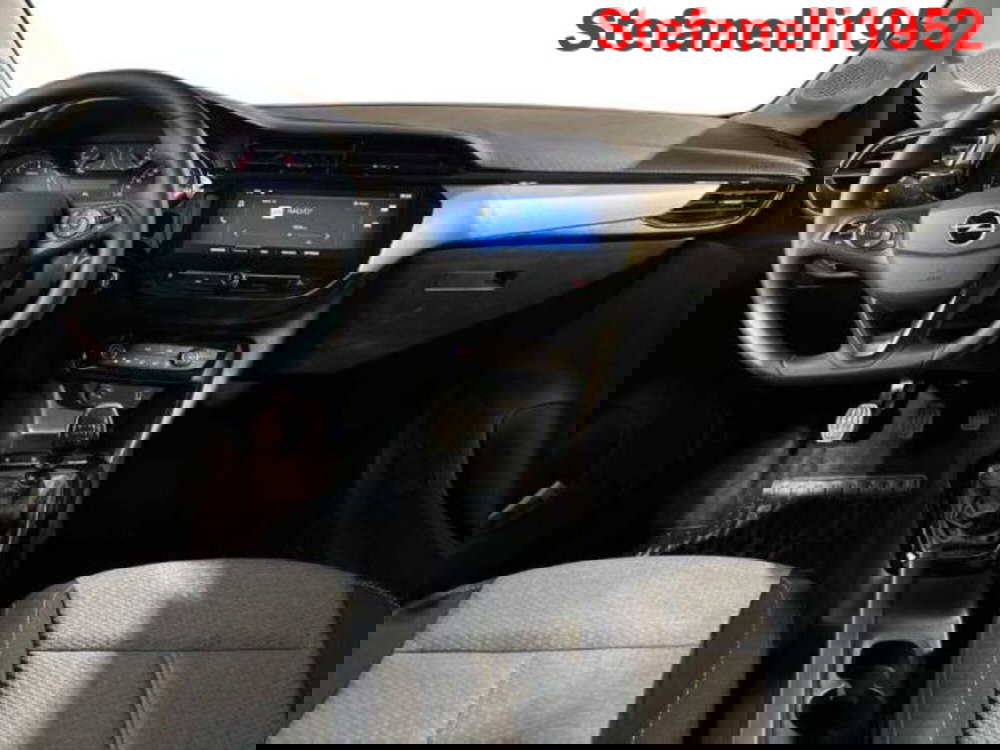 Opel Corsa nuova a Bologna (13)