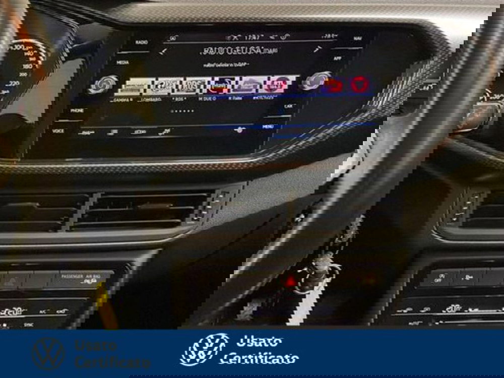 Volkswagen T-Cross usata a Vicenza (11)