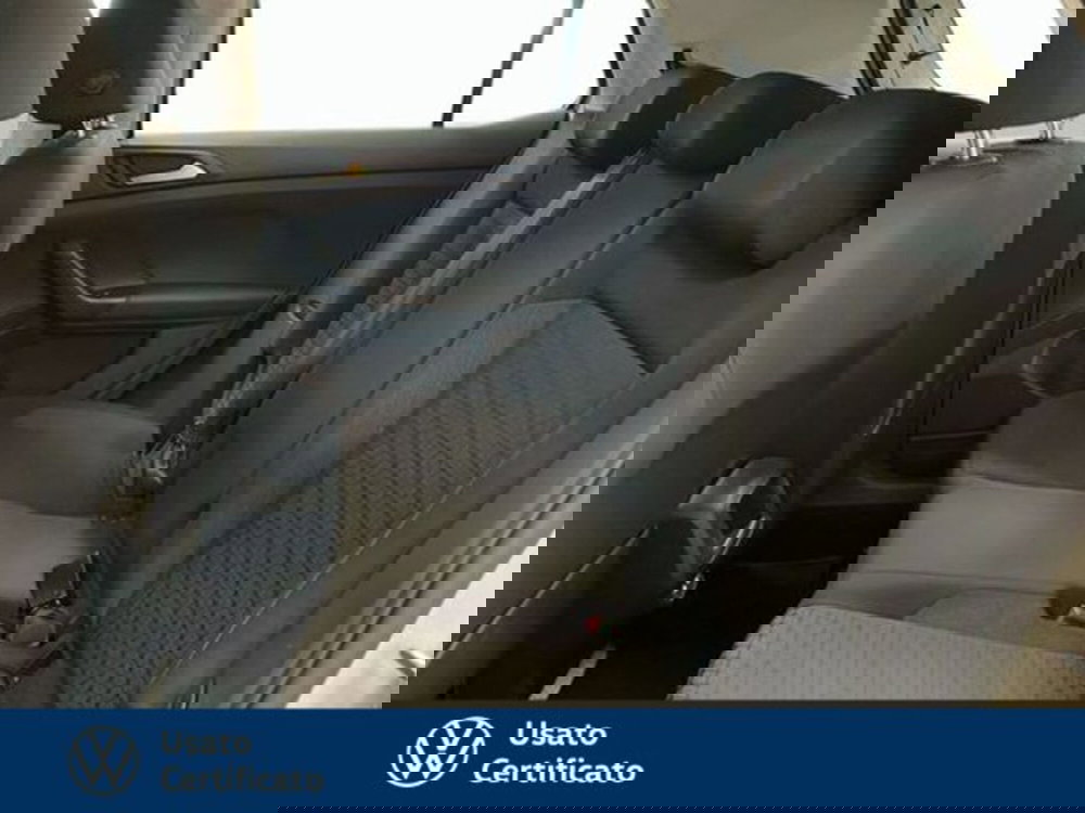 Volkswagen T-Cross usata a Vicenza (15)