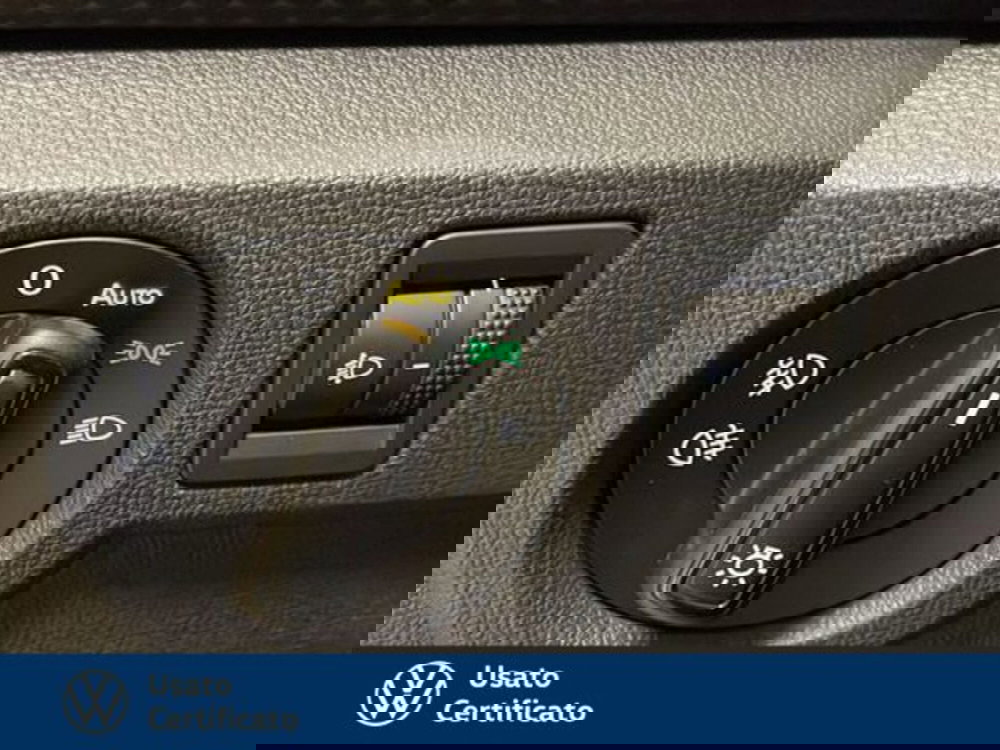 Volkswagen T-Cross usata a Vicenza (13)