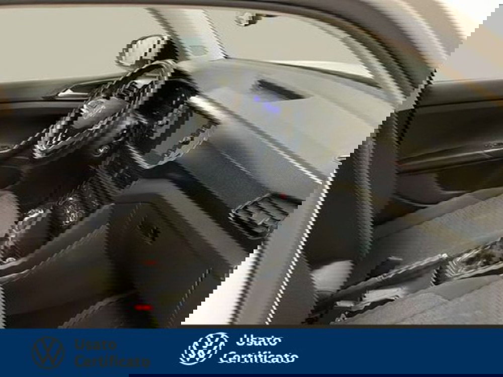 Volkswagen T-Cross usata a Vicenza (6)