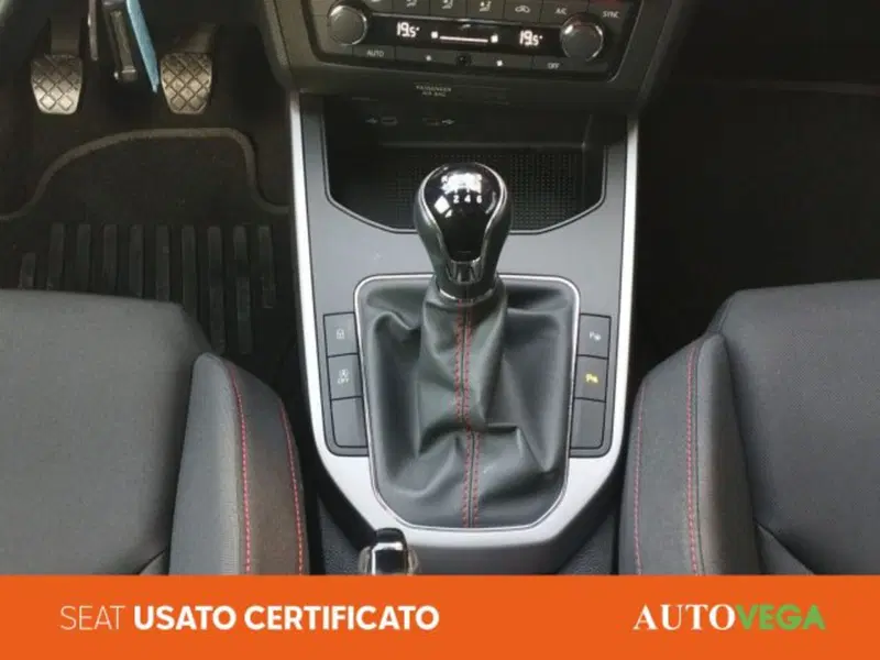 SEAT Arona usata a Vicenza (15)