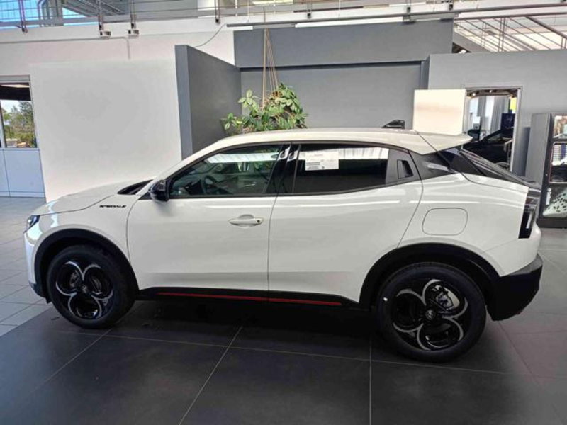 Alfa Romeo Junior nuova a Vercelli (4)