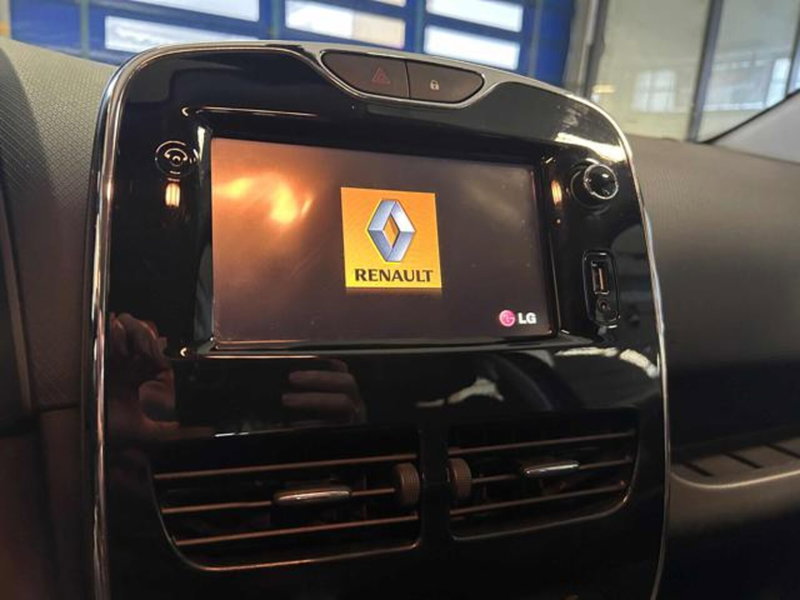 Renault Clio usata a Vercelli (11)