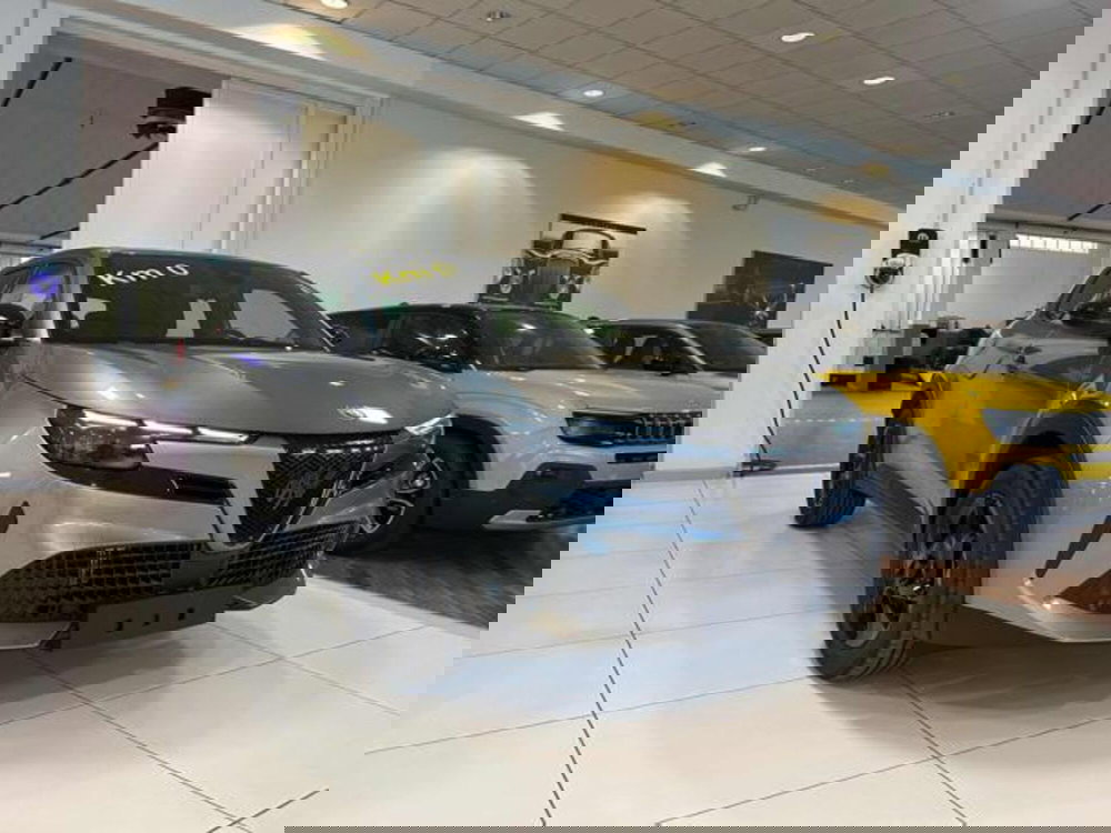 Alfa Romeo Junior nuova a Vercelli