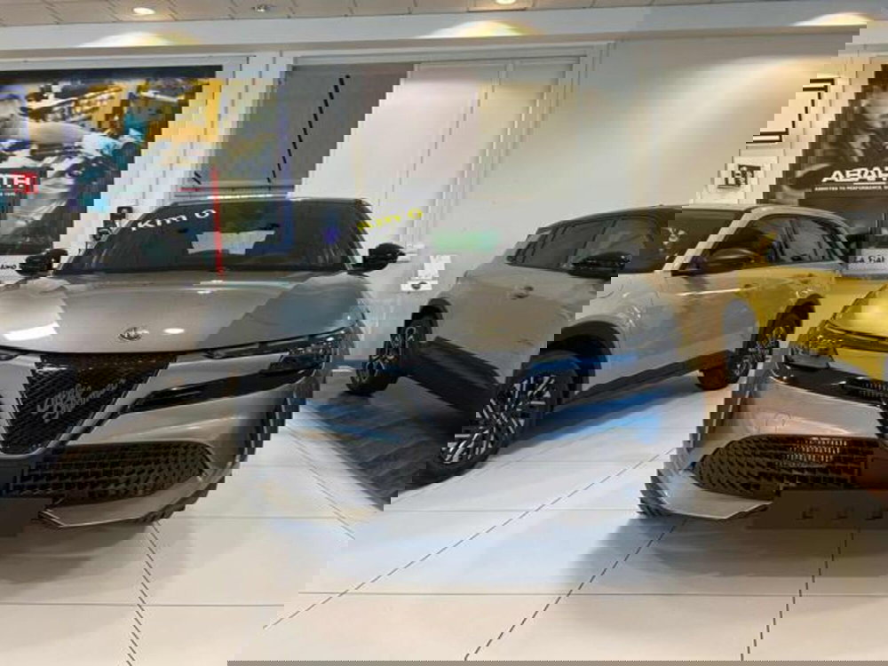 Alfa Romeo Junior nuova a Vercelli (15)