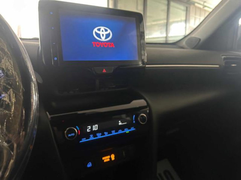 Toyota Yaris Cross usata a Vercelli (12)