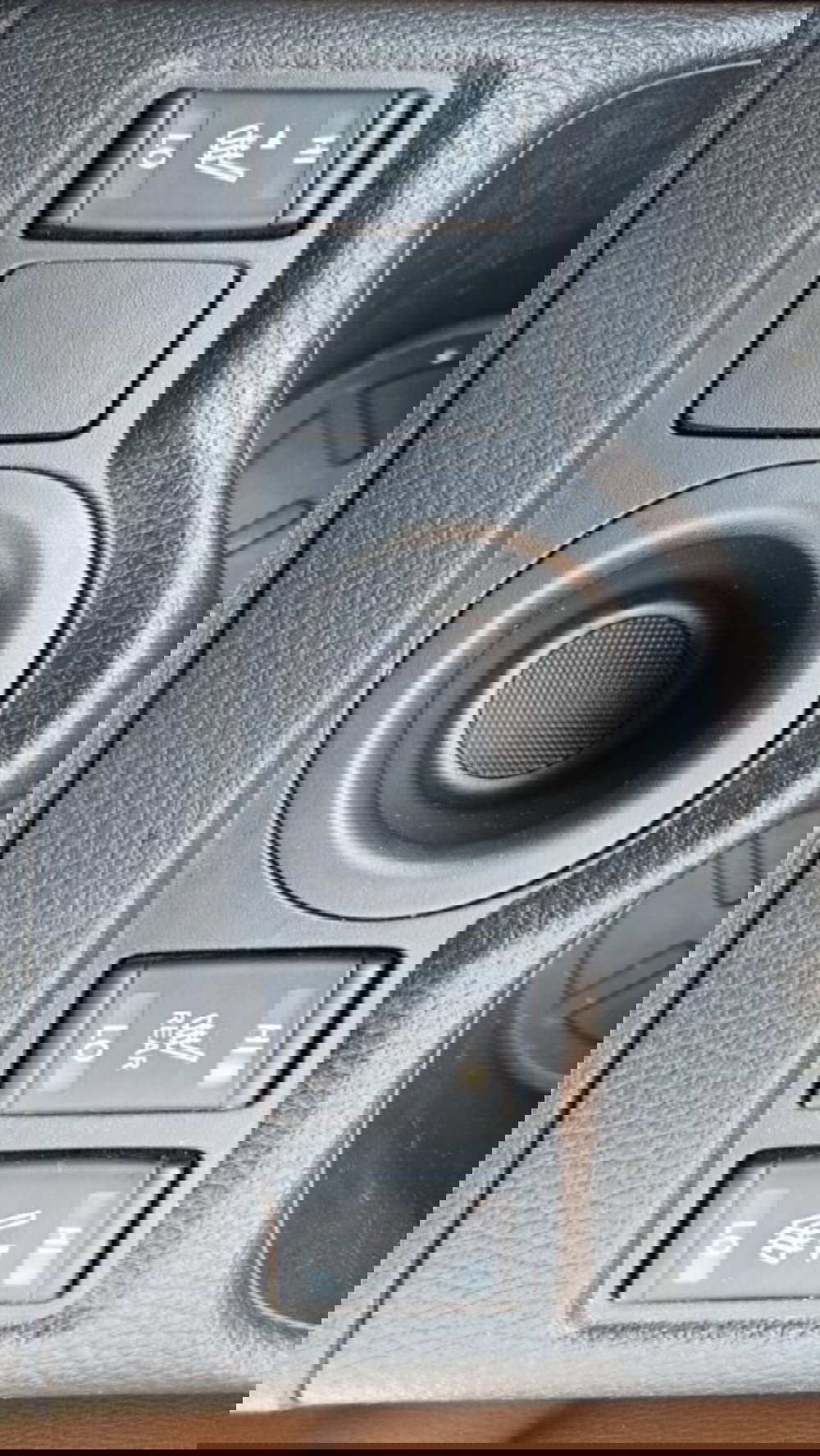 Nissan X-Trail usata a Lucca (5)