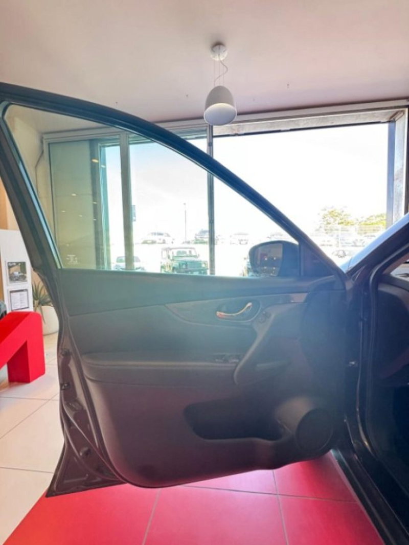 Nissan X-Trail usata a Sassari (6)