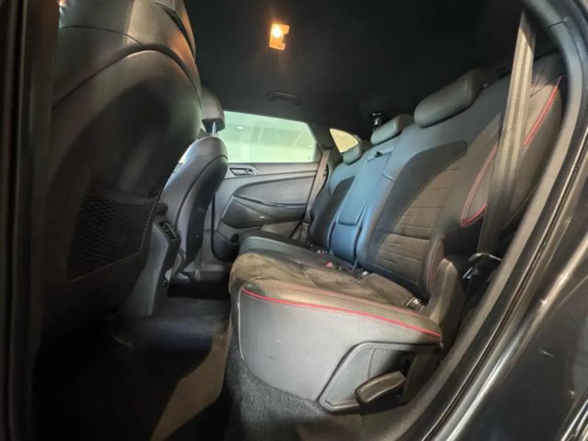 Hyundai Tucson usata a Sassari (11)
