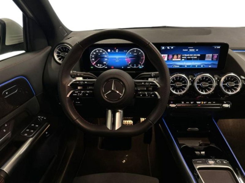 Mercedes-Benz GLA SUV usata a Avellino (10)