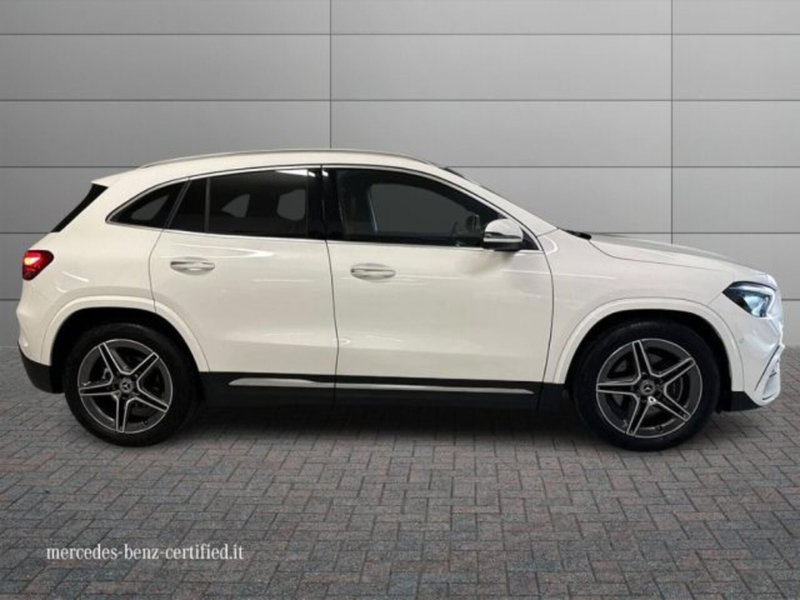 Mercedes-Benz GLA SUV usata a Avellino (5)