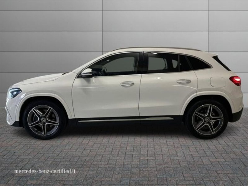 Mercedes-Benz GLA SUV usata a Avellino (6)