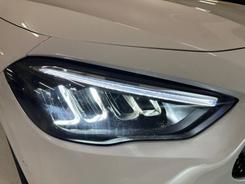 Mercedes-Benz GLA SUV usata a Avellino (7)