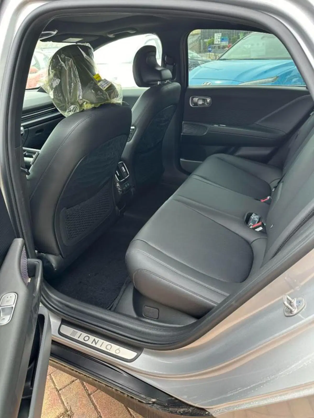 Hyundai Ioniq 5 nuova a Savona (16)