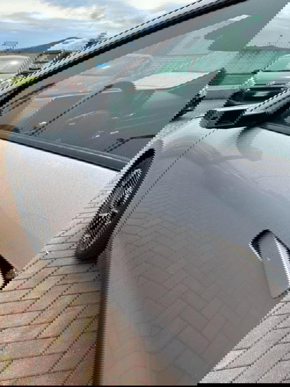 Hyundai Ioniq 5 nuova a Savona (8)