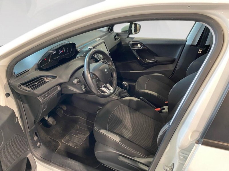 Peugeot 208 usata a Torino (6)