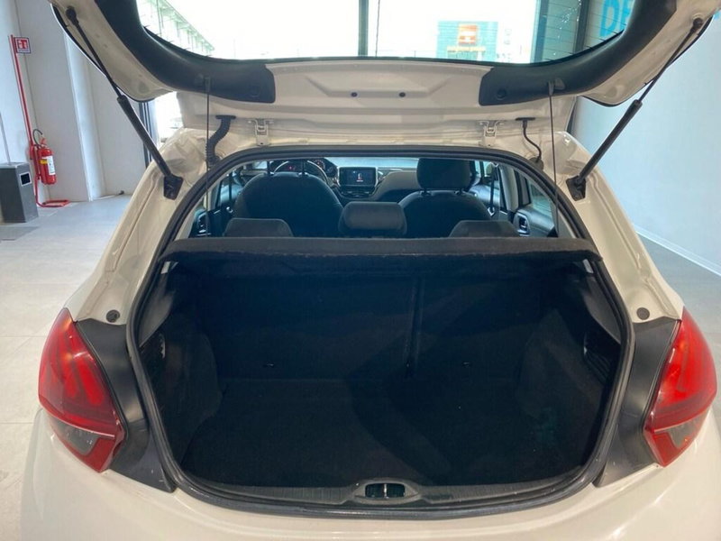 Peugeot 208 usata a Torino (8)