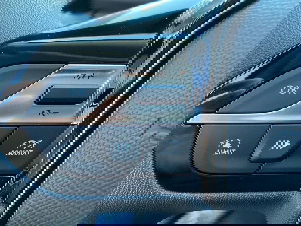 Peugeot Partner Furgone nuova a Torino (11)