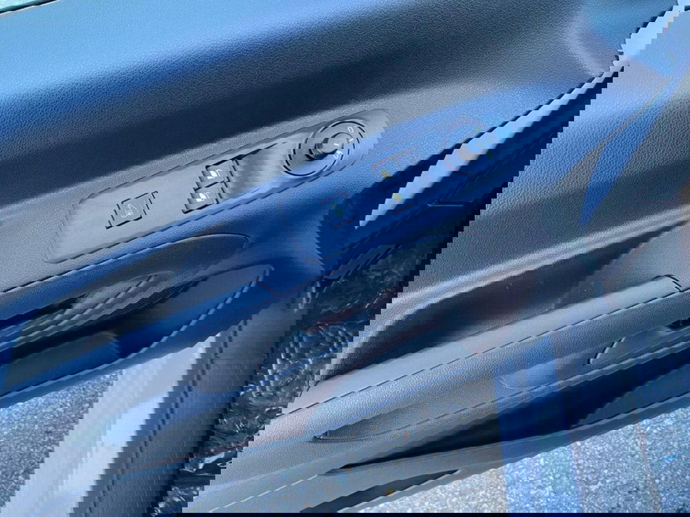 Peugeot Partner Furgone nuova a Torino (13)