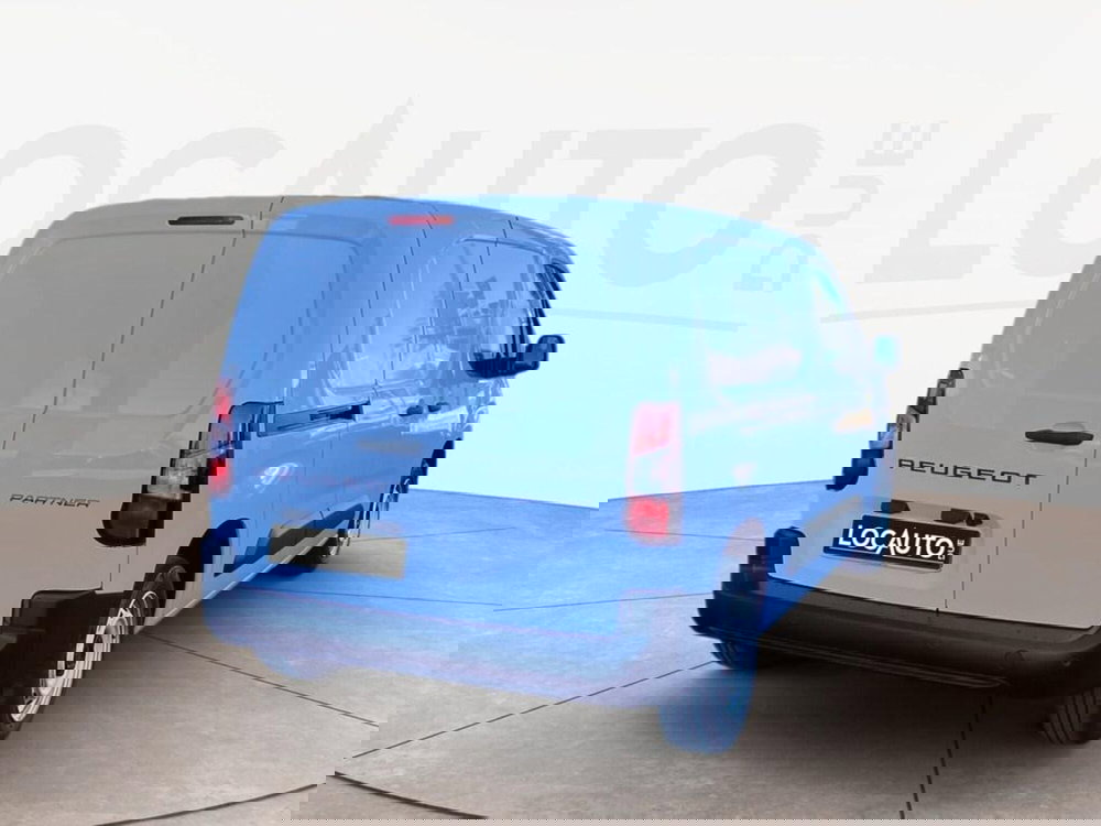 Peugeot Partner Furgone nuova a Torino (4)
