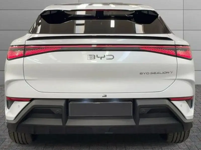 Byd Sealion nuova a Bologna (4)