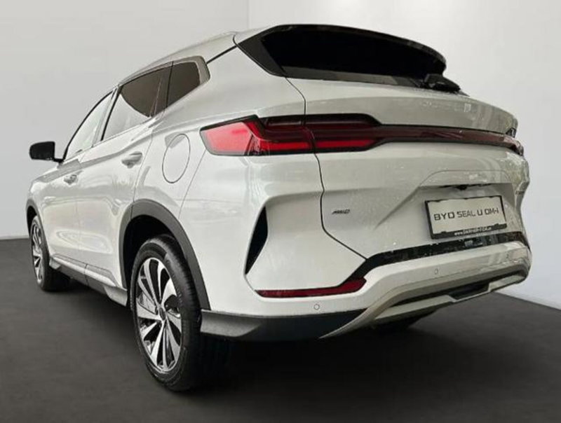 Byd Seal U DM-i  nuova a Bologna (3)